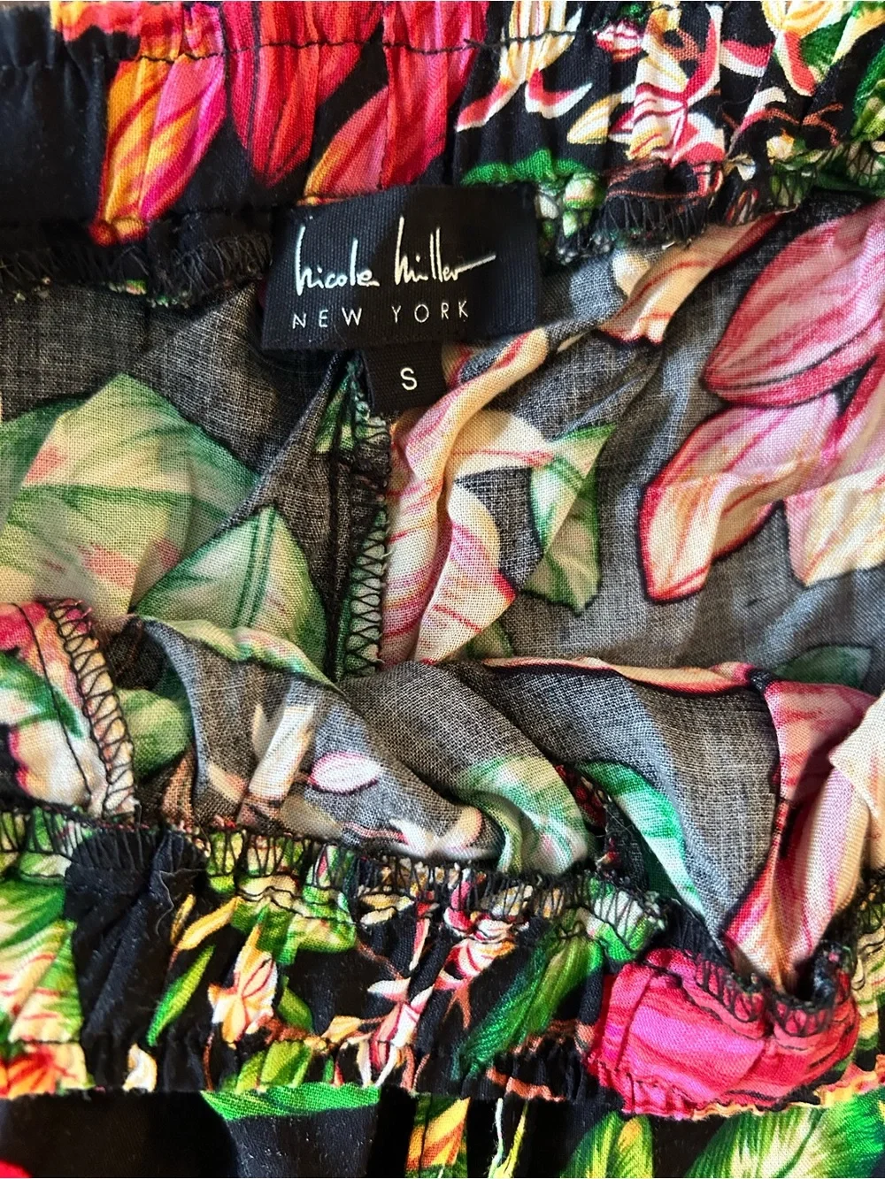 Wide-Leg 2 piece Nicole Miller in Black Tropical Print